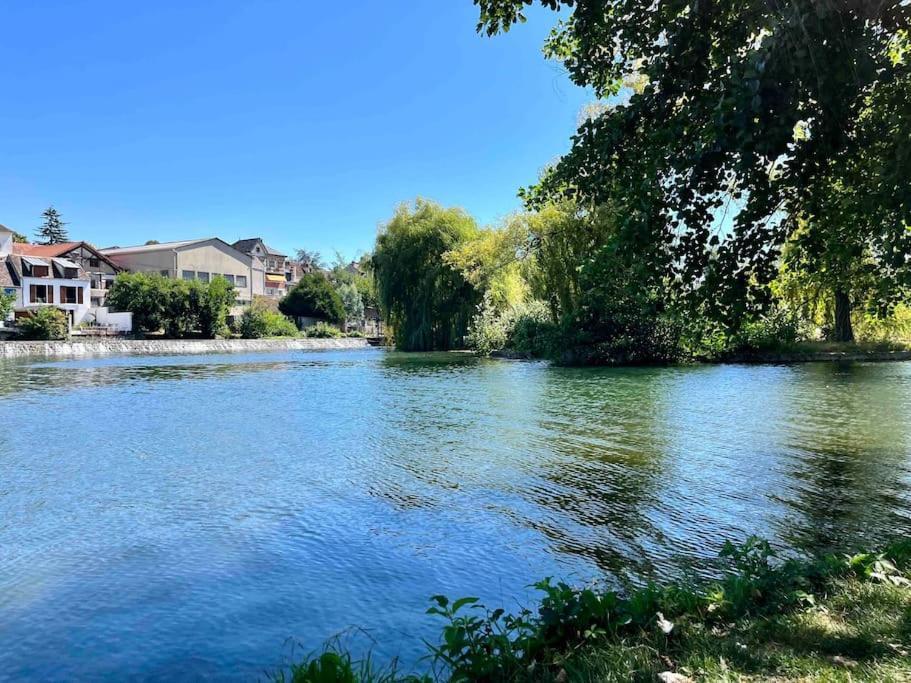 Apartmán L'Independant Nemours Exteriér fotografie